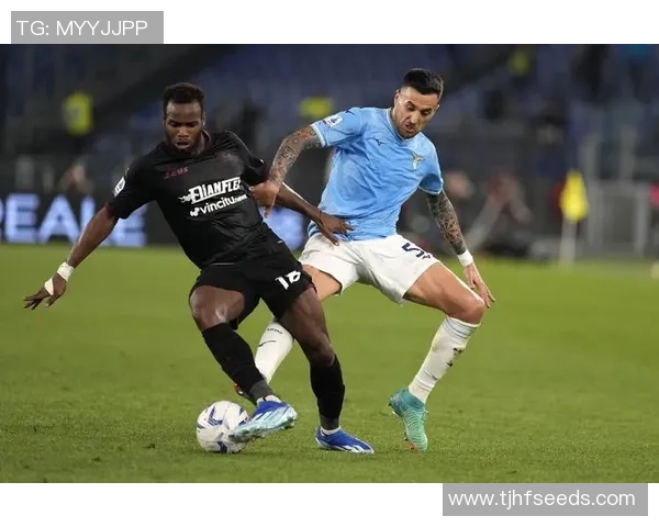 中超盛况：尤文图斯狂胜巴萨五球帽子戏法点燃全场激情