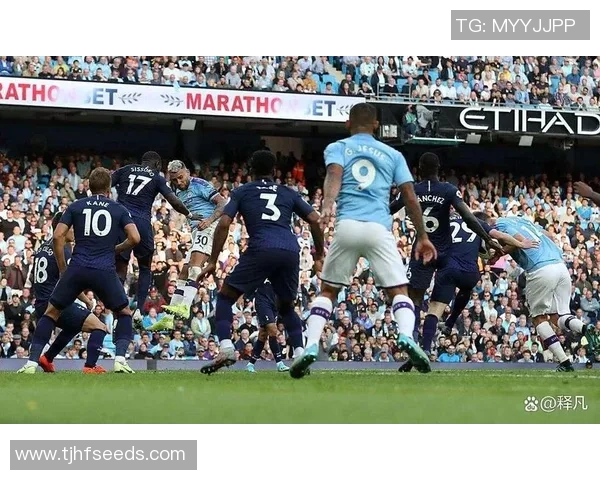 西甲精彩对决曼城完胜切尔西3比0绝杀瞬间引发全场狂欢集锦回顾 西甲精彩对决曼城完胜切尔西3比0绝杀瞬间引发全场狂欢集锦回顾